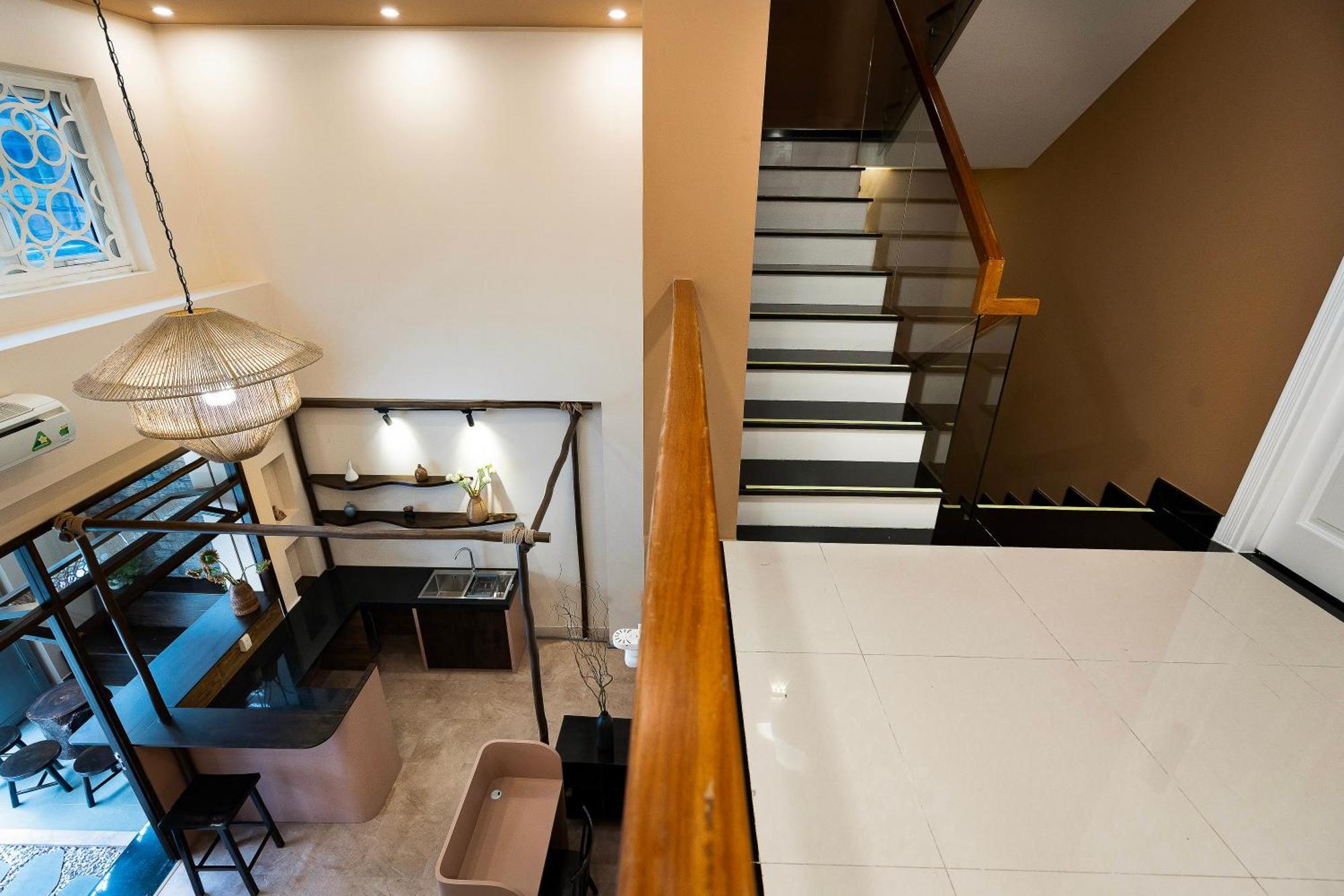 Отель Hemtouch House Хошимин Экстерьер фото